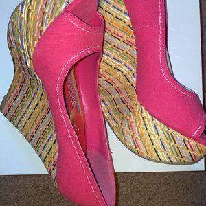 2 Lips Too Women's Desire Wedge Pump